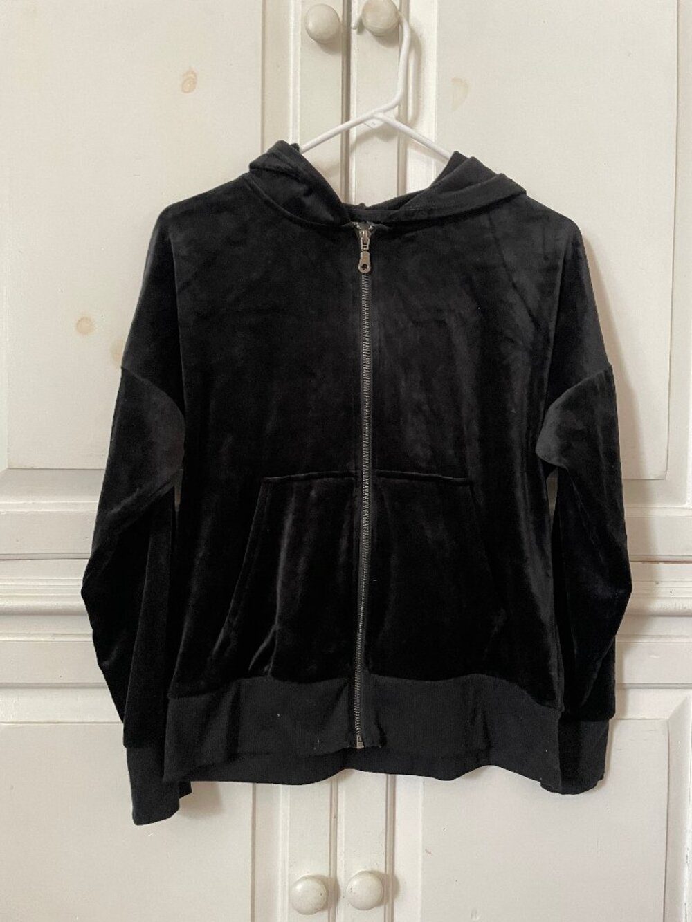 Felina women's hooded zip up black velvet jacket size small goth grunge cozycore